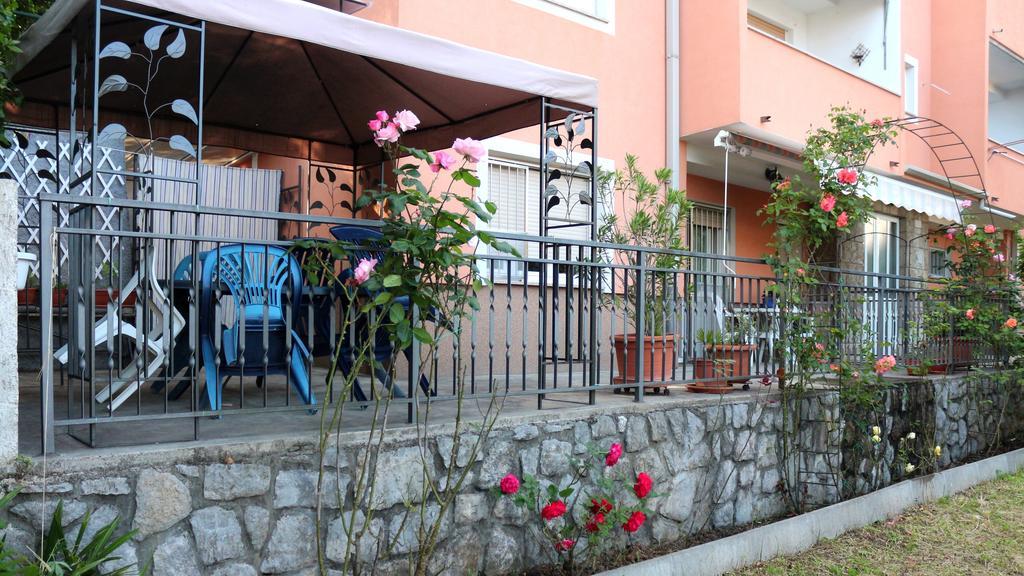 Green Garden Apartment Опатия Стая снимка